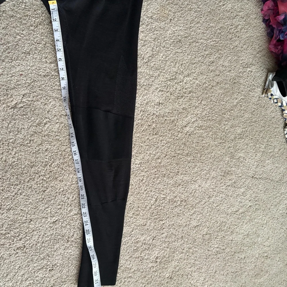 Skims everybody black activewear workout ankle leggings in onyx size large - Picture 15 of 16